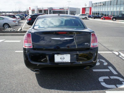 2012 Chrysler 300 S V8