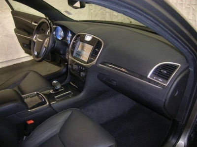 2012 Chrysler 300 Limited