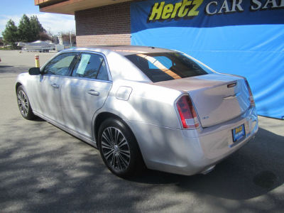 2012 Chrysler 300 S V8