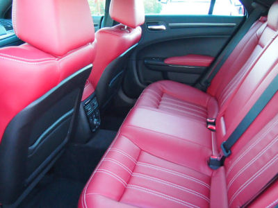 2012 Chrysler 300 S V6