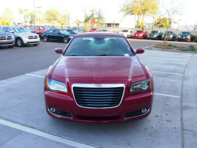 2012 Chrysler 300 S V6