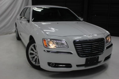 2012 Chrysler 300  Limited