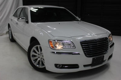 2012 Chrysler 300  Limited