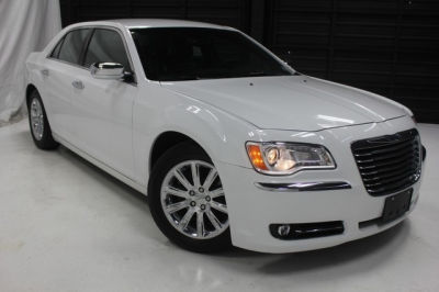 2012 Chrysler 300  Limited