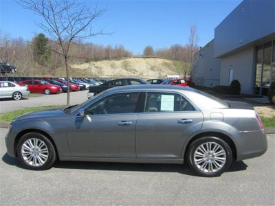 2011 Chrysler 300  300C