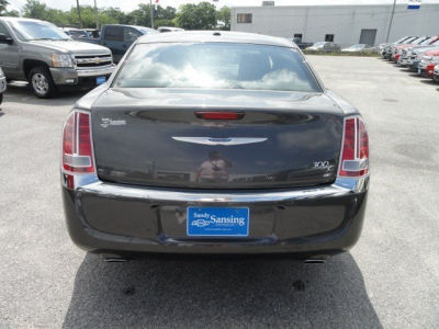 2013 Chrysler 300 300C
