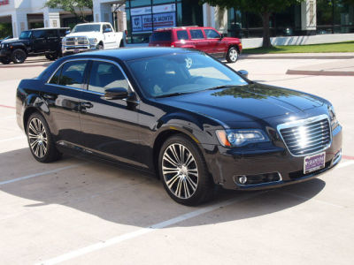 2012 Chrysler 300 S V6