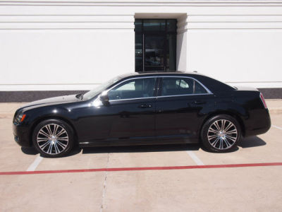 2012 Chrysler 300 S V6