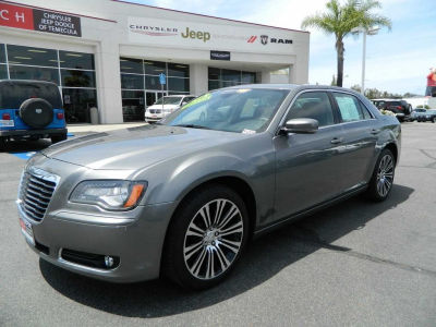 2012 Chrysler 300 S V6
