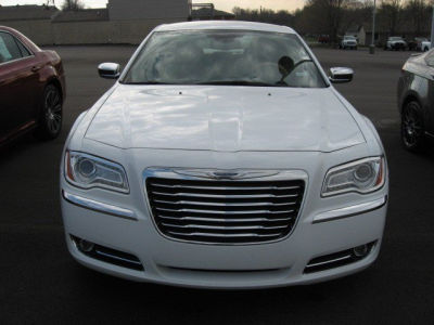 2012 Chrysler 300  300C
