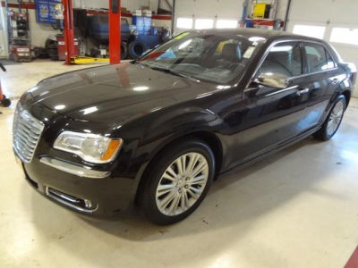 2012 Chrysler 300 Limited