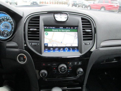 2012 Chrysler 300 S V8