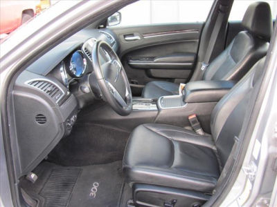 2011 Chrysler 300 Limited