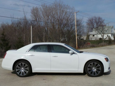 2013 Chrysler 300  S