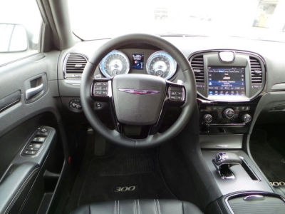 2013 Chrysler 300  S