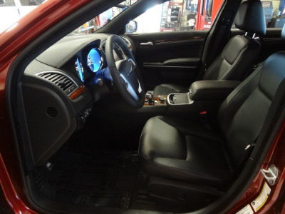 2013 Chrysler 300 Base