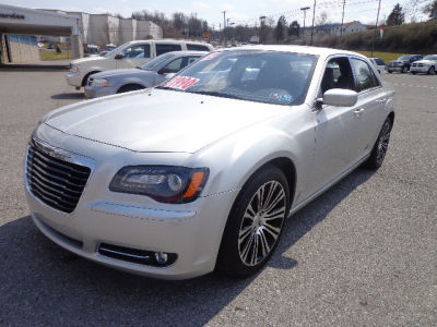 2012 Chrysler 300 S V6