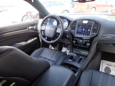 2012 Chrysler 300 S V6