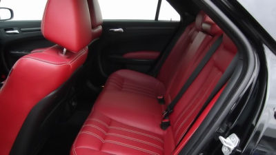 2012 Chrysler 300 S V6