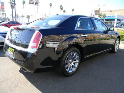 2012 Chrysler 300  Limited