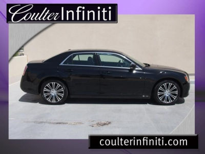 2012 Chrysler 300  S V6