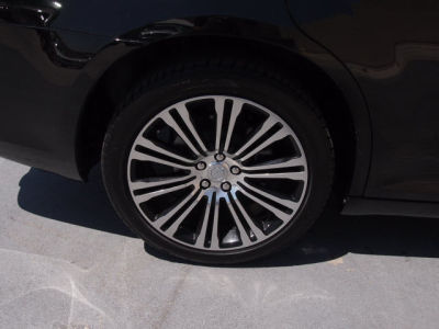 2012 Chrysler 300  S V6