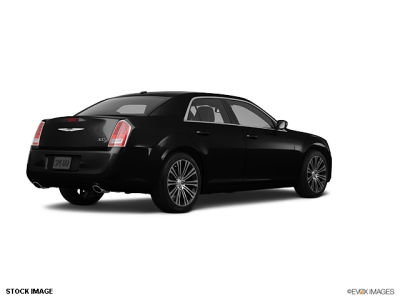 2012 Chrysler 300  S V8