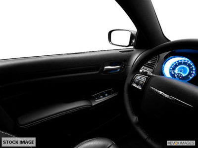 2012 Chrysler 300  S V8