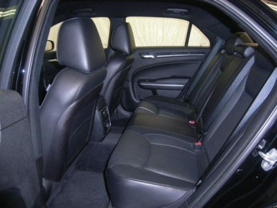 2012 Chrysler 300 Limited