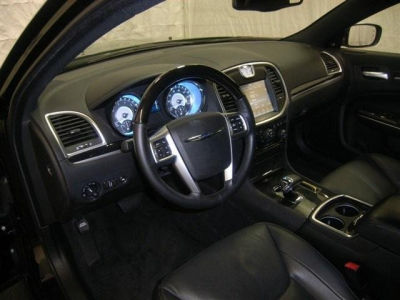 2012 Chrysler 300 Limited