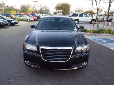 2012 Chrysler 300 S V6