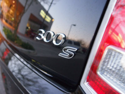 2012 Chrysler 300 S V6