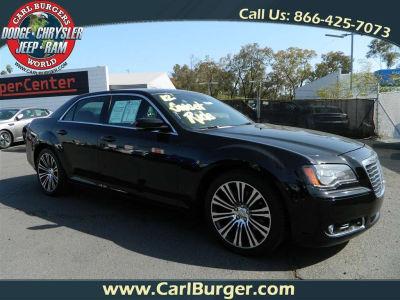 2012 Chrysler 300  S V8