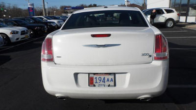 2012 Chrysler 300 S V6