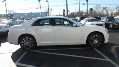 2012 Chrysler 300 S V6