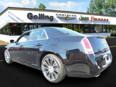 2012 Chrysler 300 S V6
