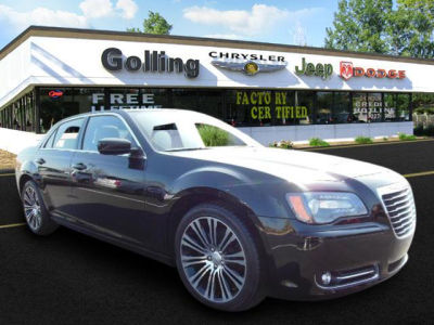 2012 Chrysler 300 S V6