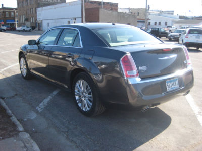 2013 Chrysler 300 Base