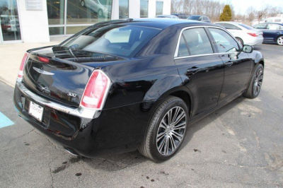 2013 Chrysler 300  Base