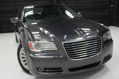 2013 Chrysler 300