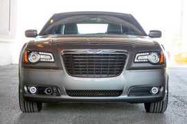 2012 Chrysler 300  S V6