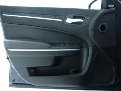 2011 Chrysler 300  C