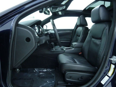 2011 Chrysler 300  C