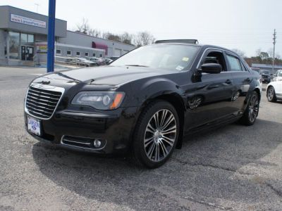 2012 Chrysler 300 S V6