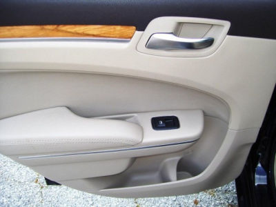 2012 Chrysler 300 300C