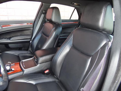 2013 Chrysler 300 Base
