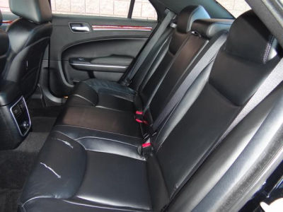 2013 Chrysler 300 Base