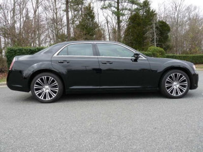 2012 Chrysler 300 S V6