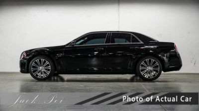 2012 Chrysler 300 S V6