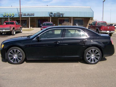 2012 Chrysler 300  S V6